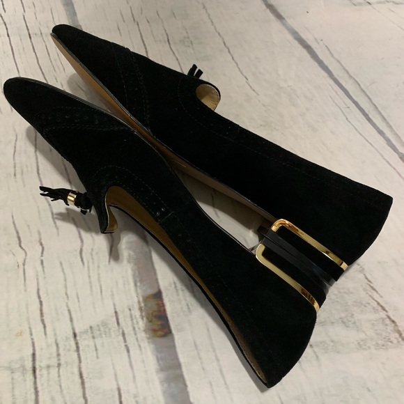 VINCE CAMUTO Rizell Black Smooth Velvet Suede Shoe - Picture 4 of 10